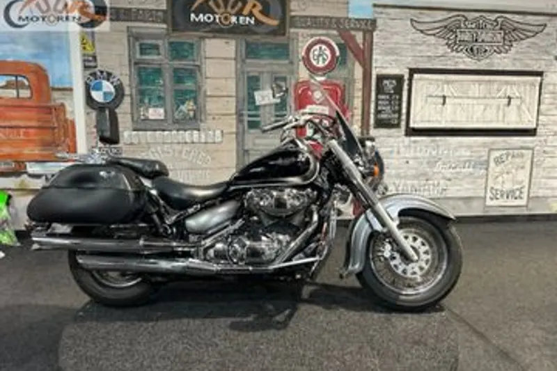 Suzuki VL 800 Volusia (2005)