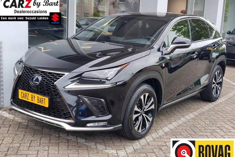 Lexus NX (2019)