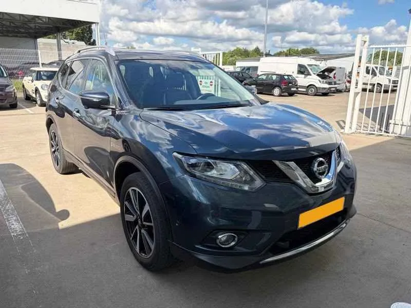 Nissan X-Trail (2016) — foto 1
