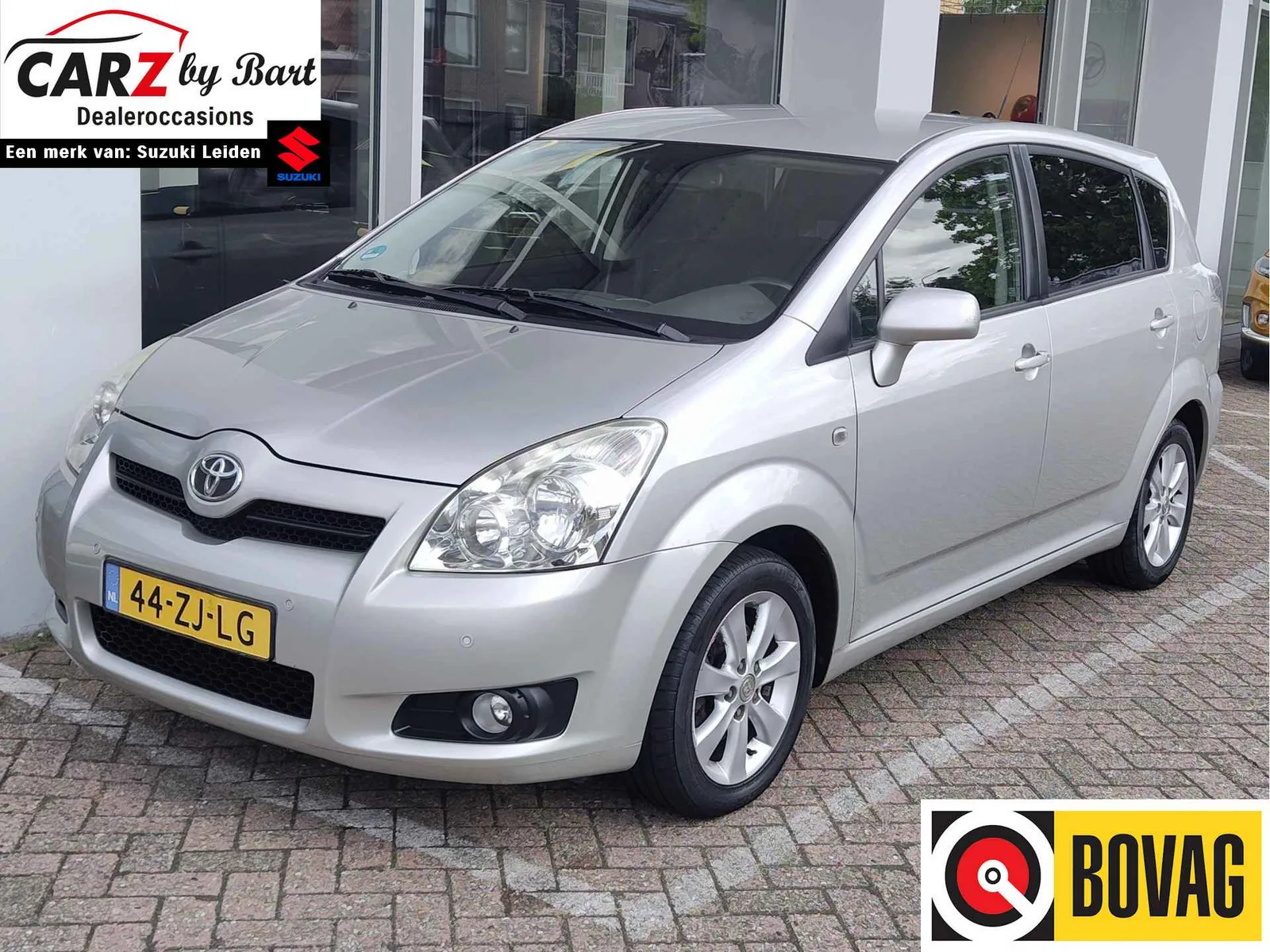 Toyota Verso (2008) — foto 1