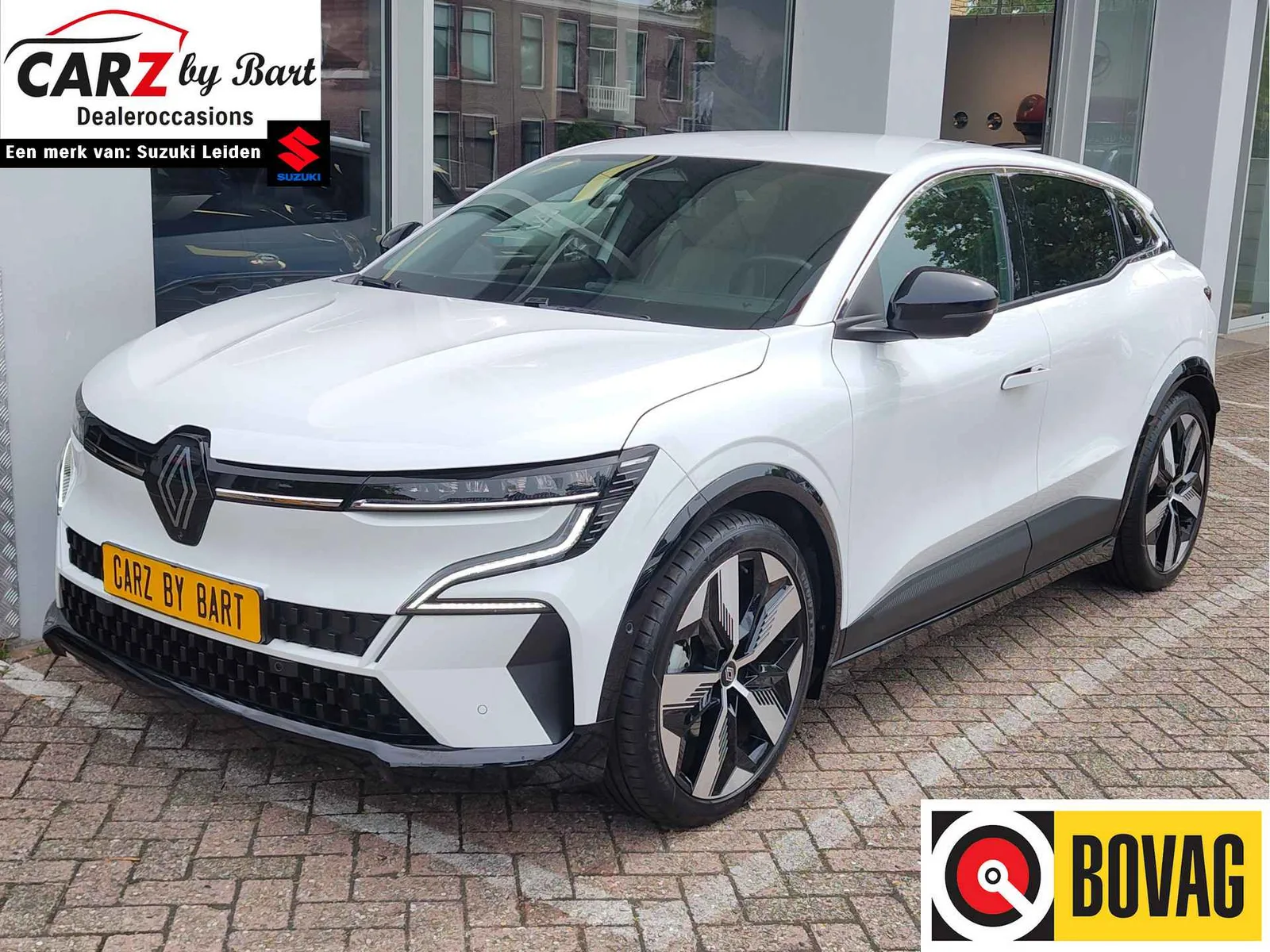 Renault Mégane (2024) — foto 1