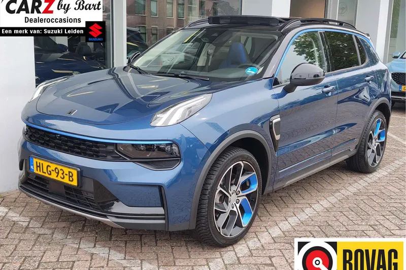 Lynk & Co 01 (2022)