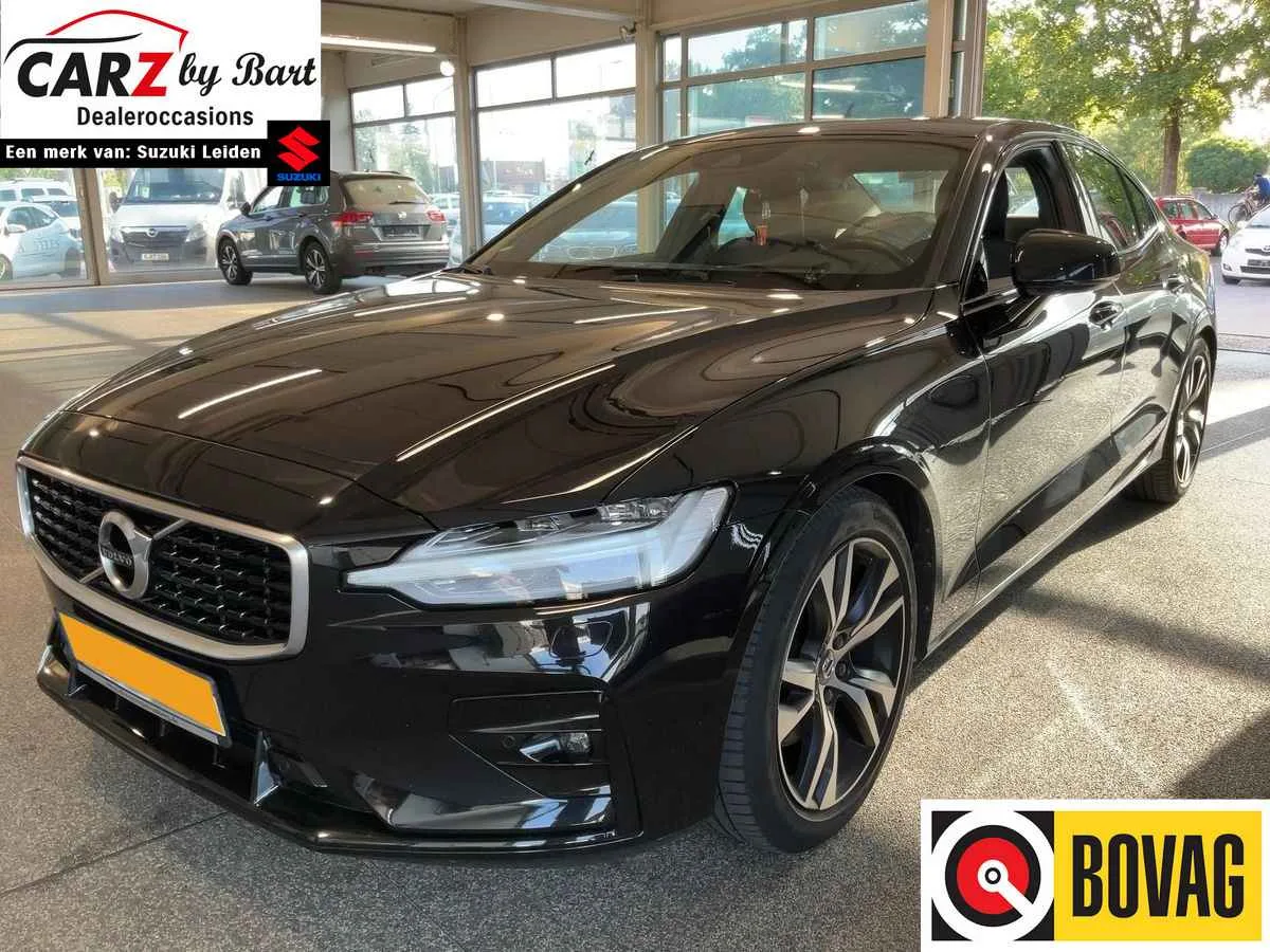 Volvo S60 (2020) — foto 1