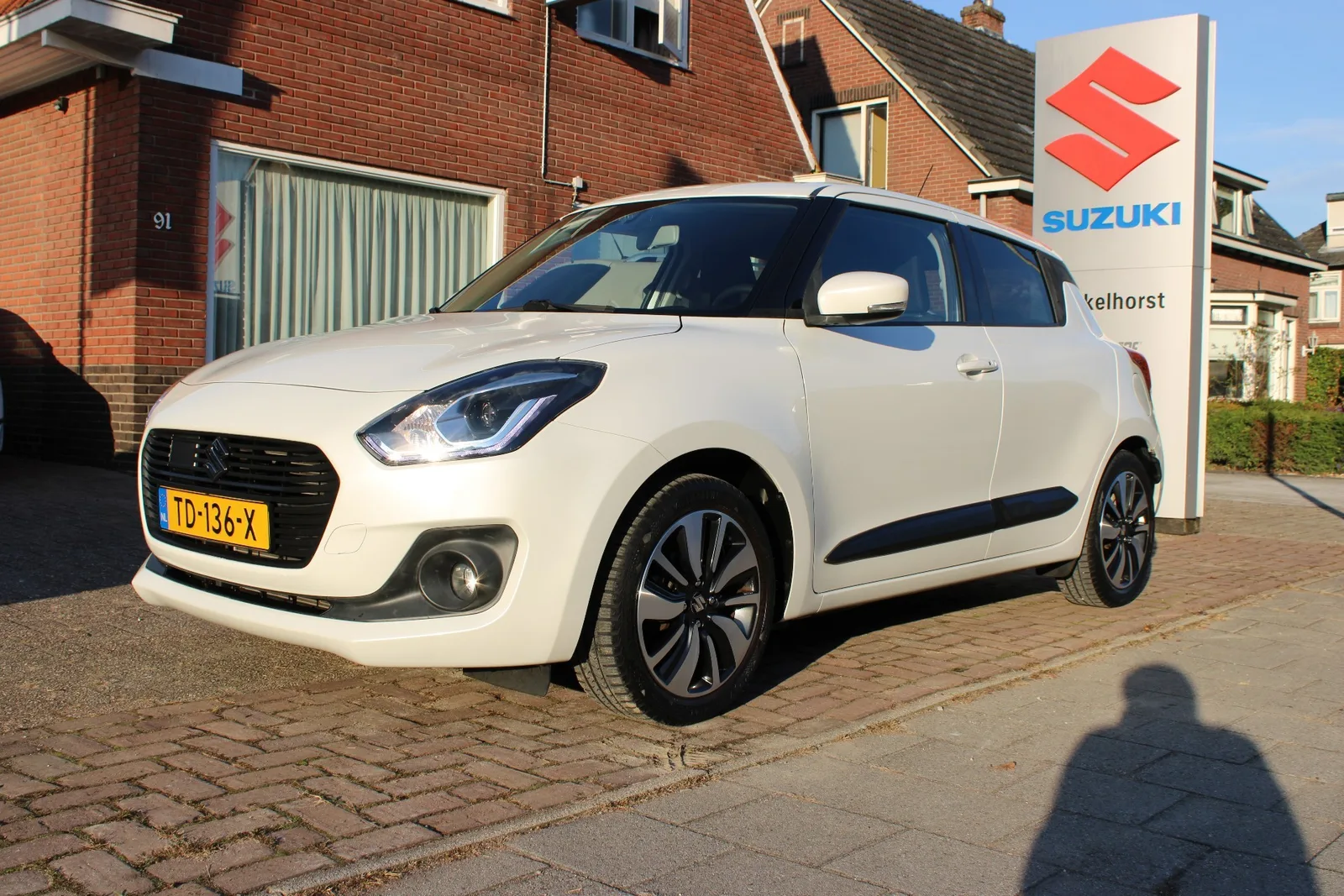 Suzuki Swift (2018) — foto 1