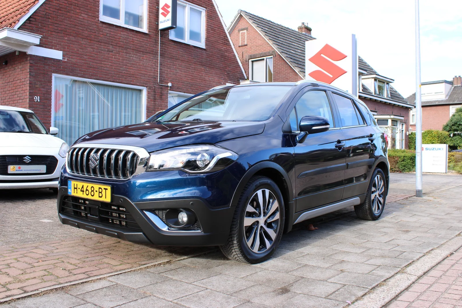 Suzuki SX4 S-Cross (2020) — foto 1