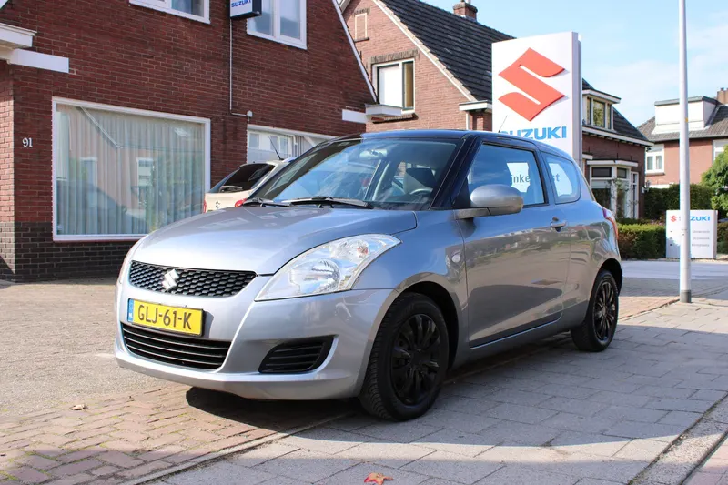 Suzuki Swift (2012)
