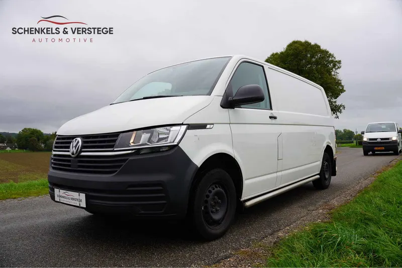 Volkswagen Transporter (2023)