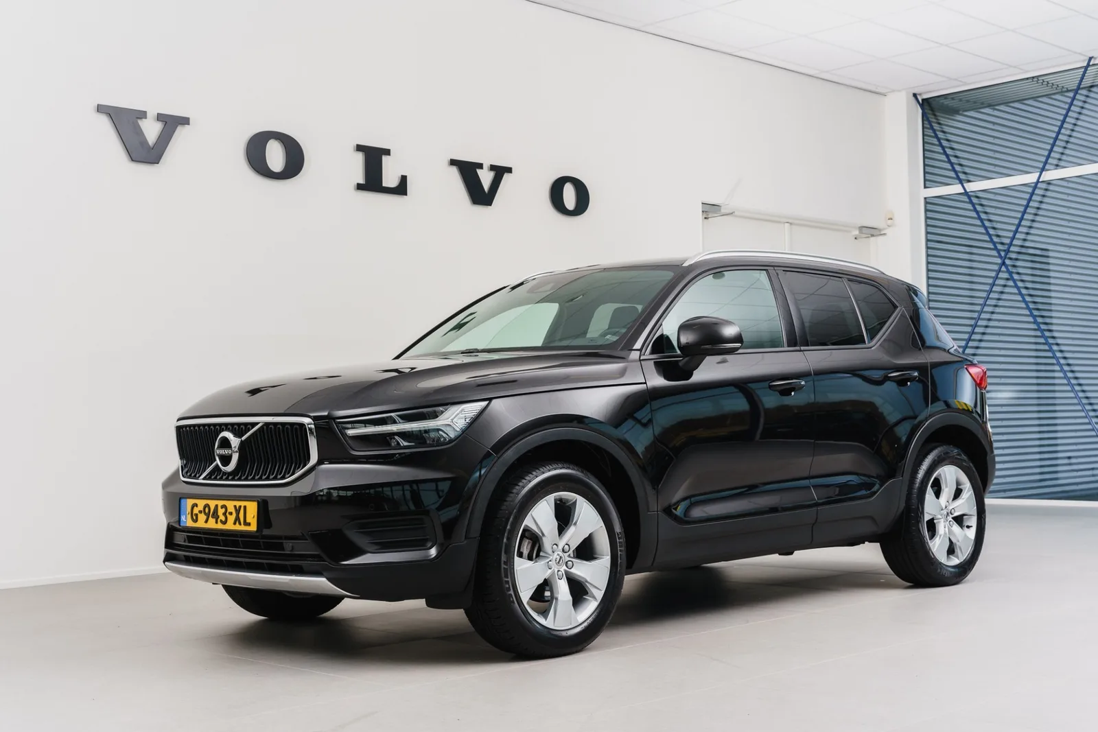 Volvo XC40 (2020) — foto 1