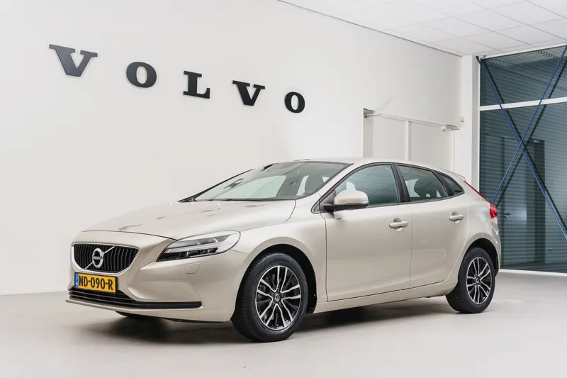 Volvo V40 (2017)
