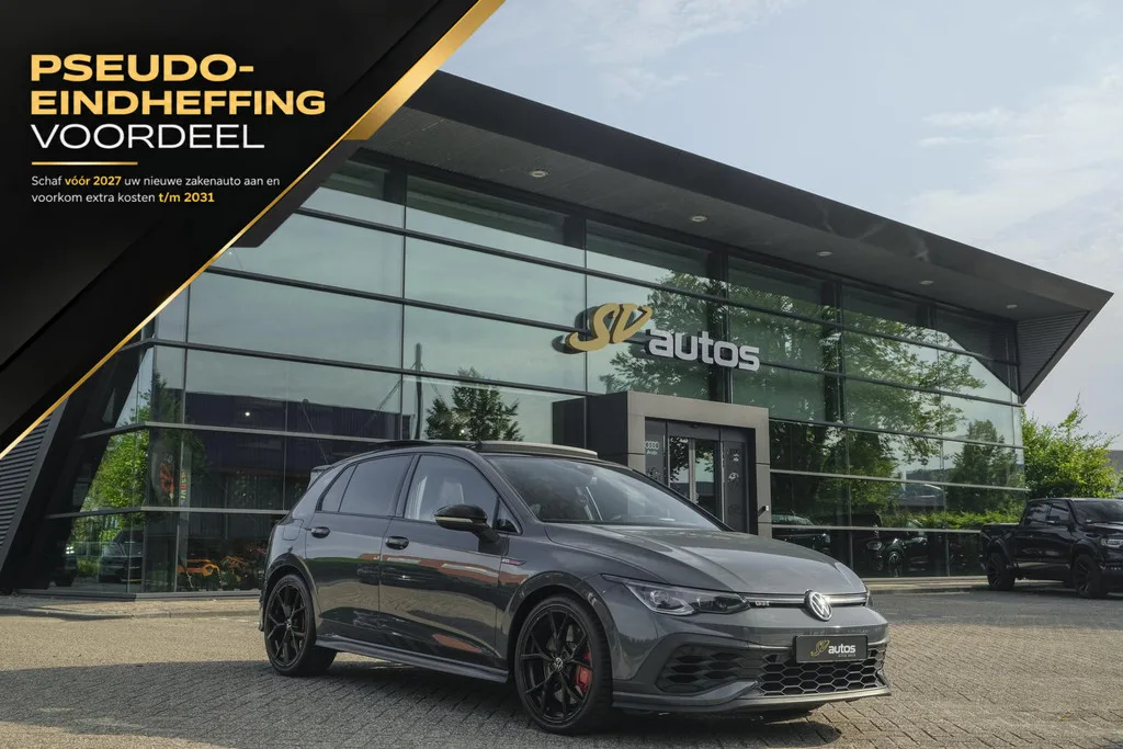 Volkswagen Golf (2022) — foto 1