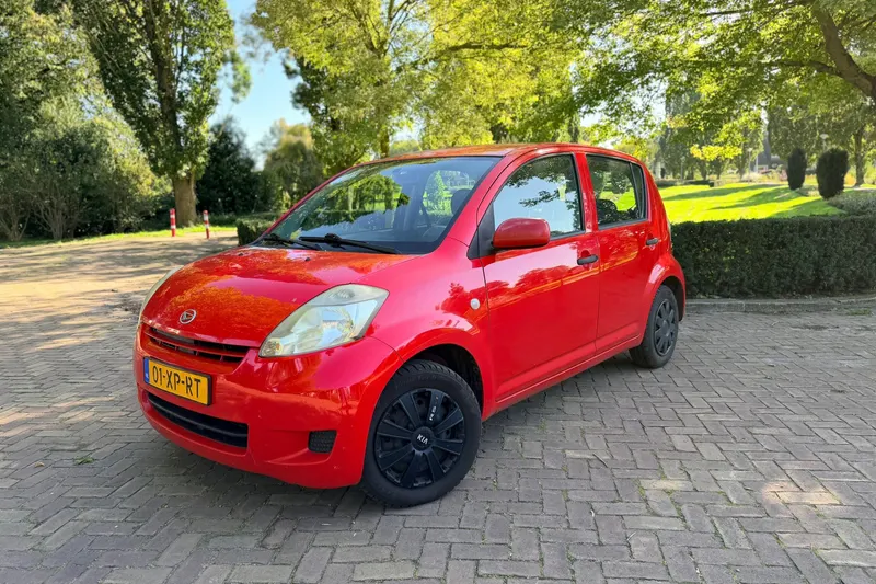 Daihatsu Sirion (2007)