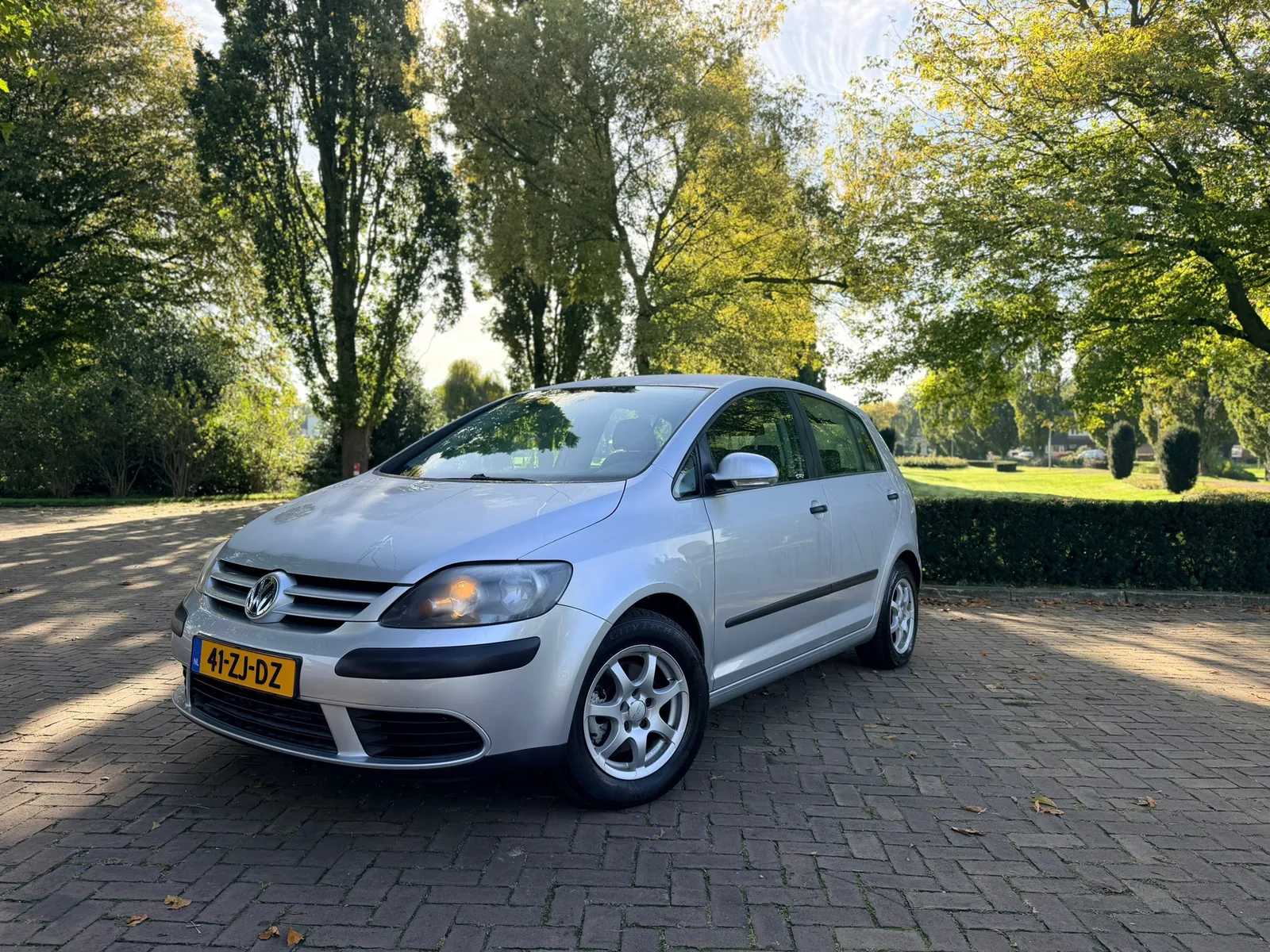 Volkswagen Golf Plus (2008) — foto 1