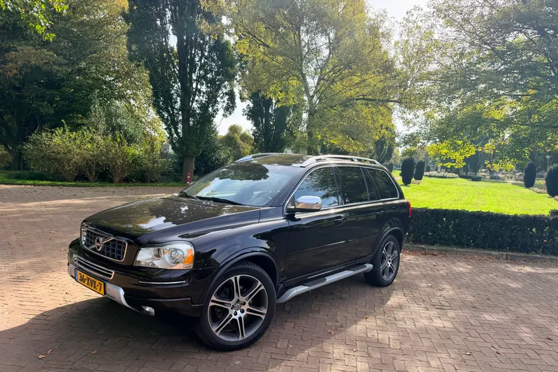 Volvo XC90 (2012)