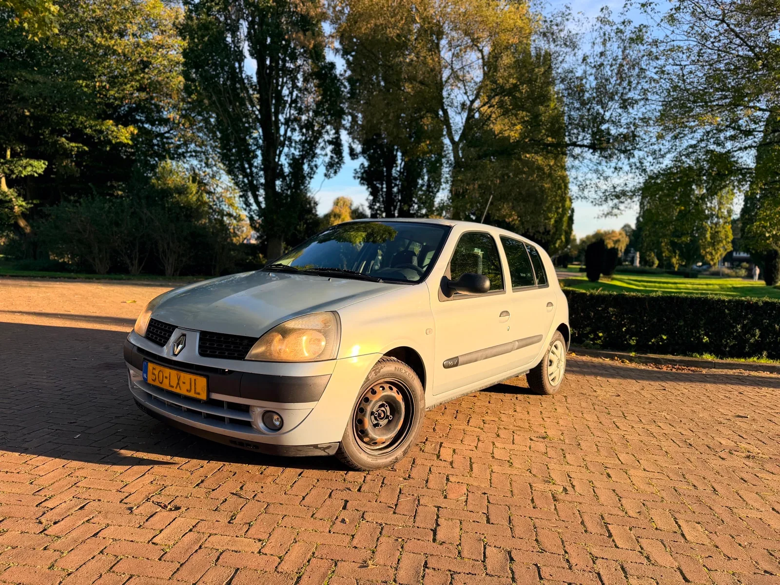 Renault Clio (2003) — foto 1