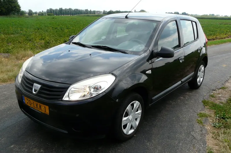 Dacia Sandero (2010)