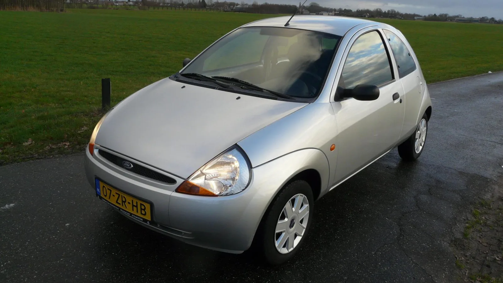 Ford Ka (2008) — foto 1