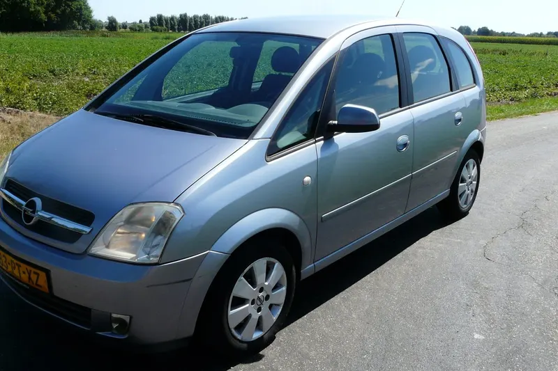 Opel Meriva (2004)