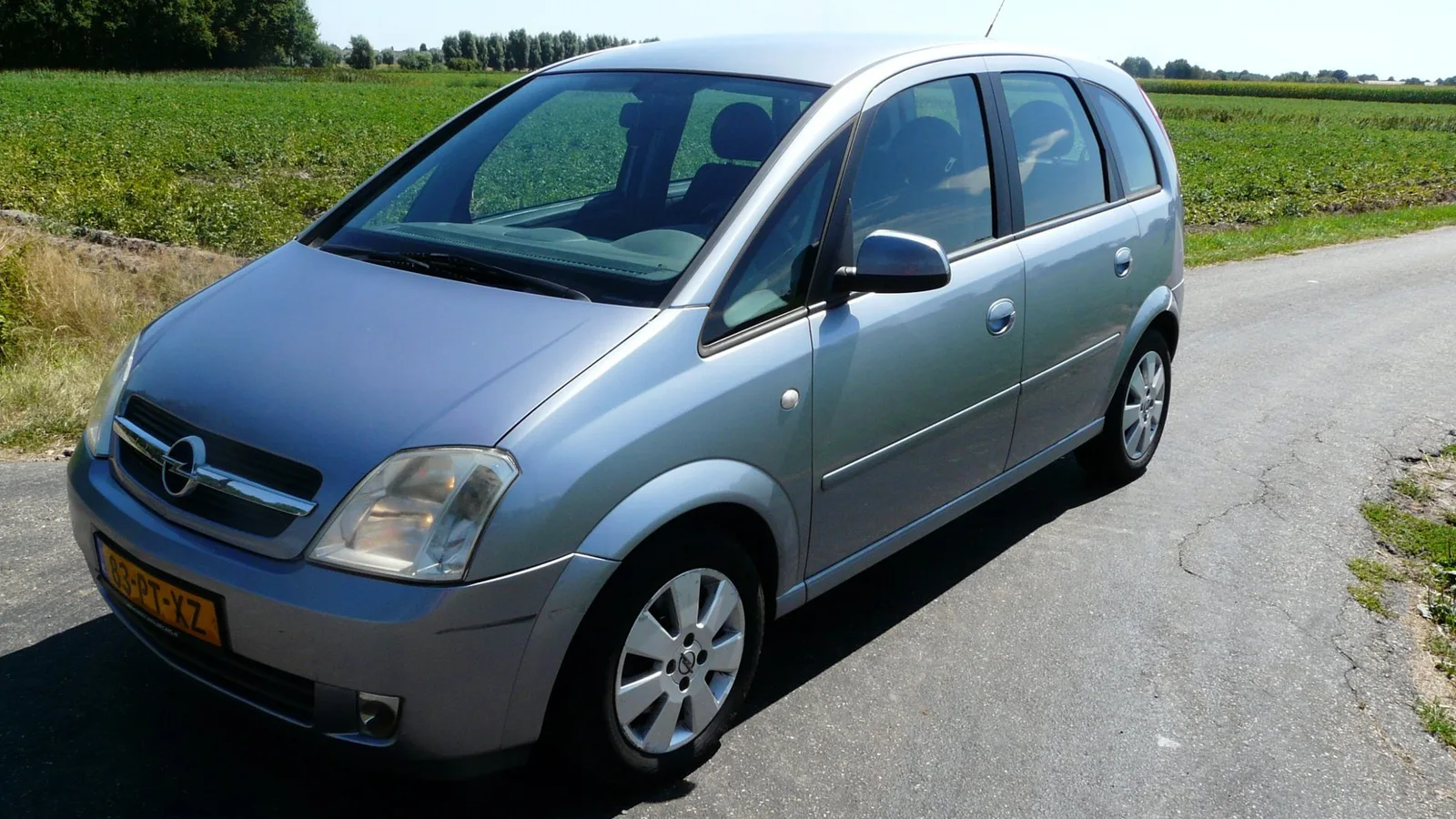 Opel Meriva (2004) — foto 1