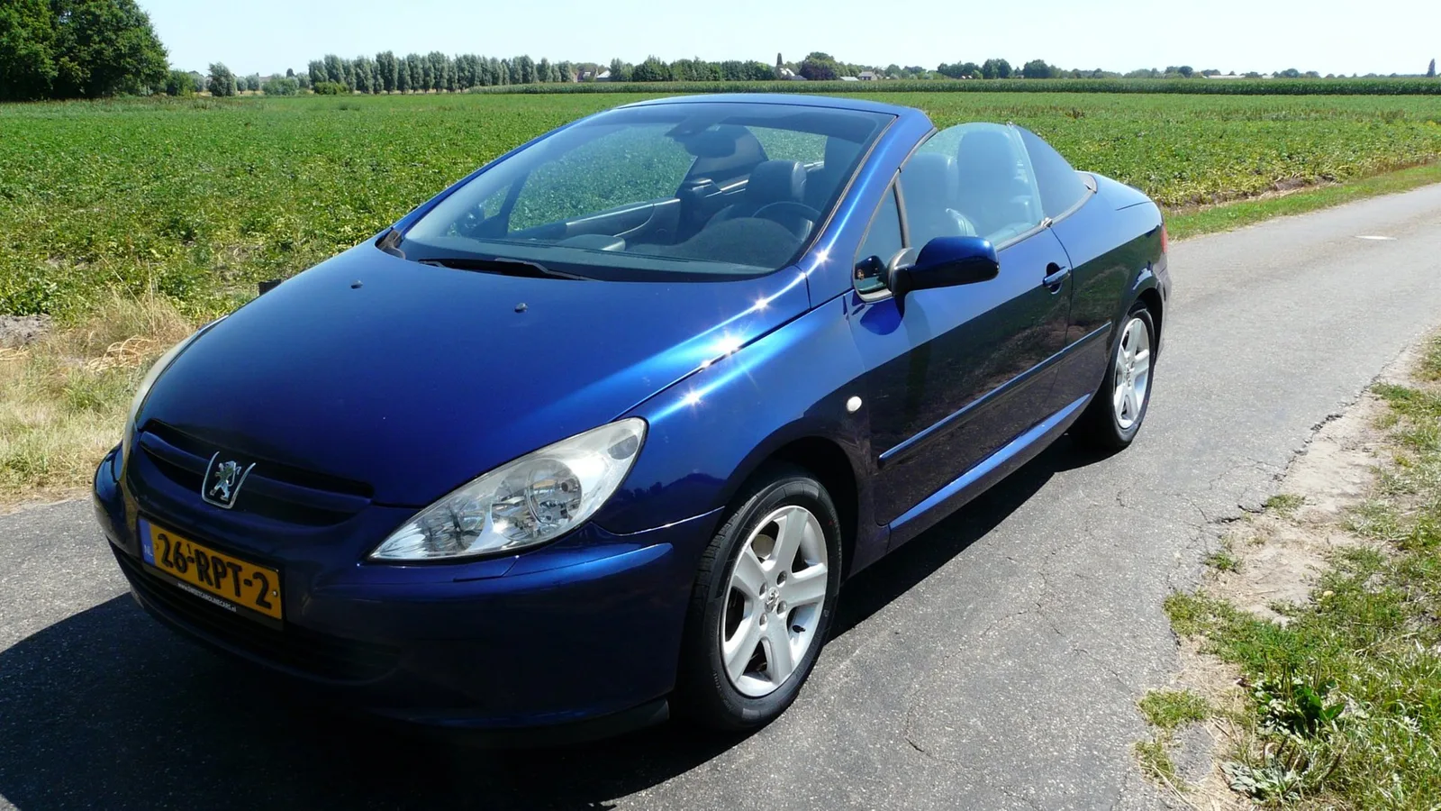 Peugeot 307 CC (2004) — foto 1