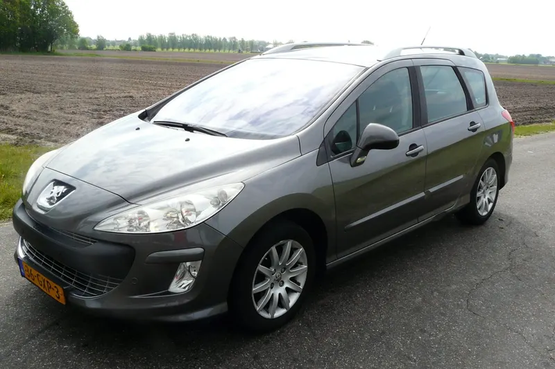 Peugeot 308 (2008)