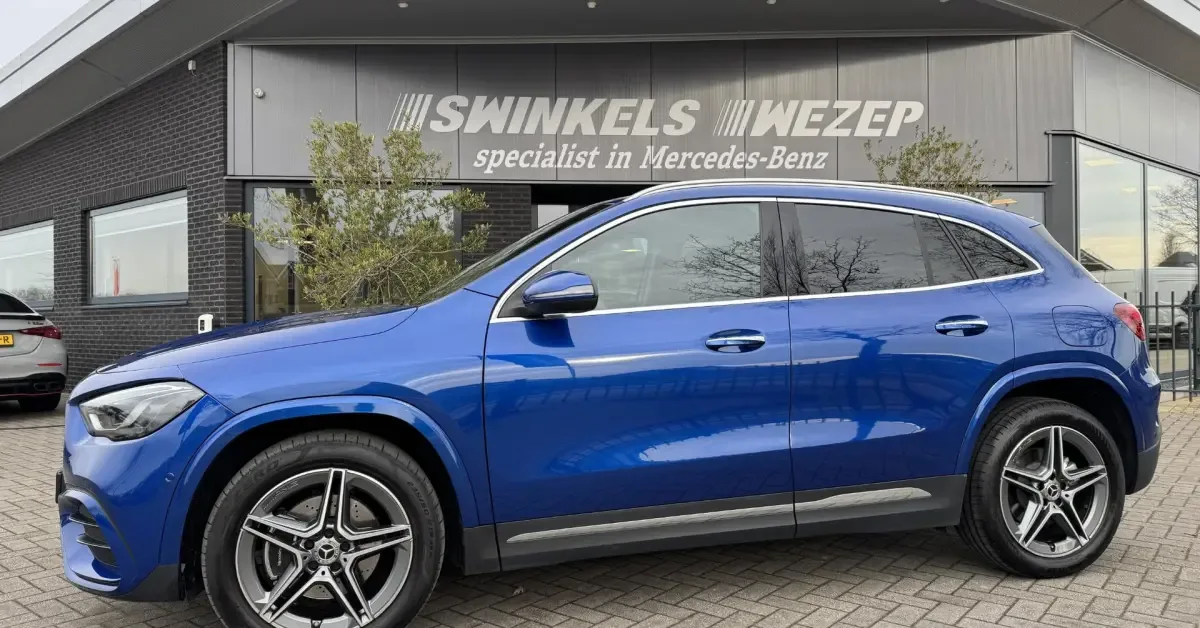 Mercedes-Benz GLA (2024) — foto 1