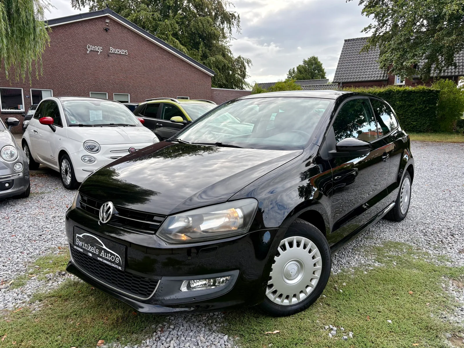 Volkswagen Polo (2013) — foto 1