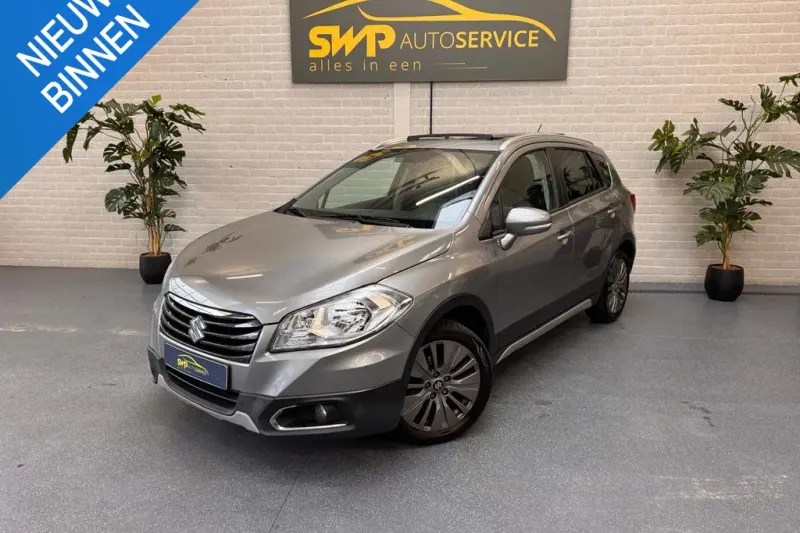 Suzuki SX4 S-Cross (2015)