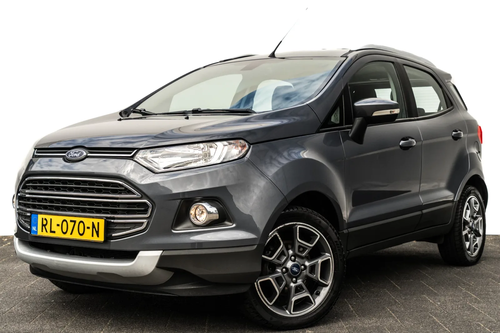 Ford EcoSport (2017) — foto 1