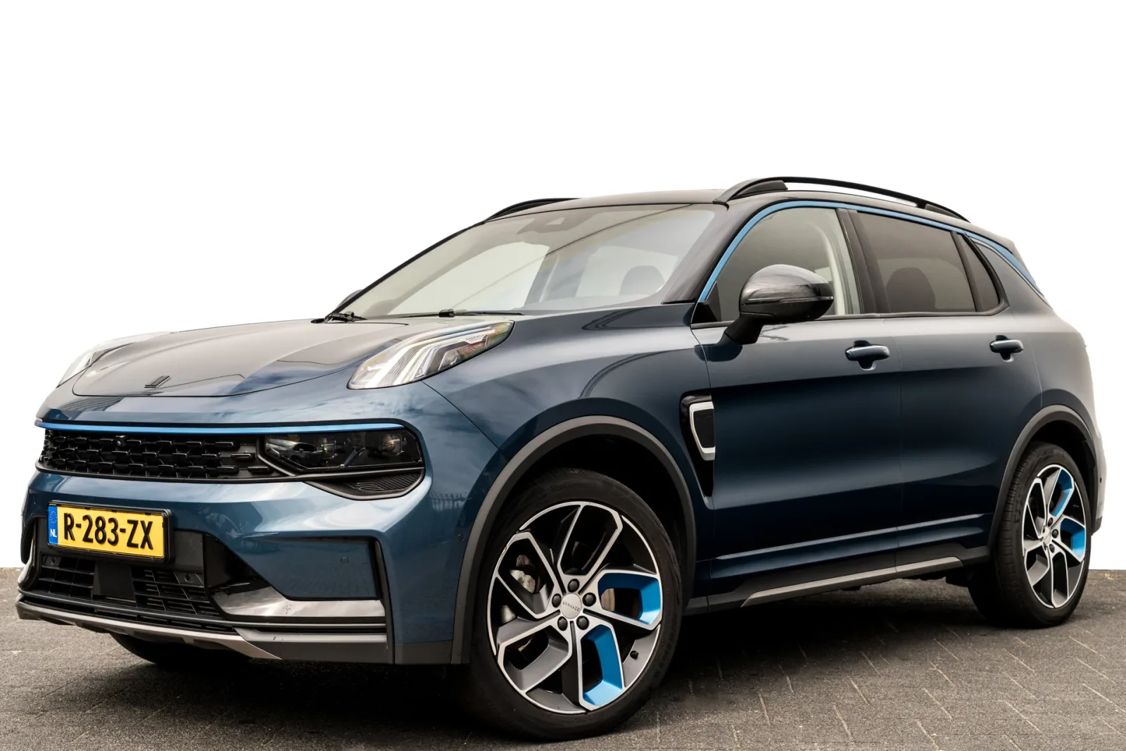 Lynk & Co 01 (2023) — foto 1