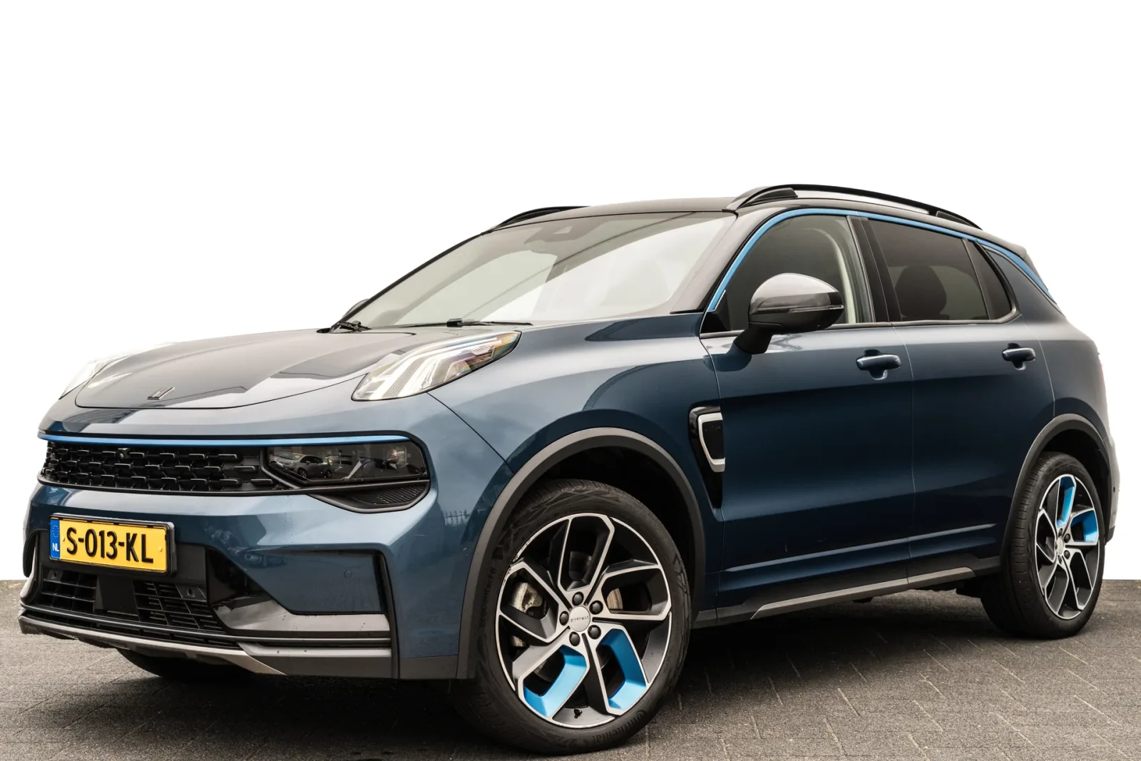 Lynk & Co 01 (2023) — foto 1