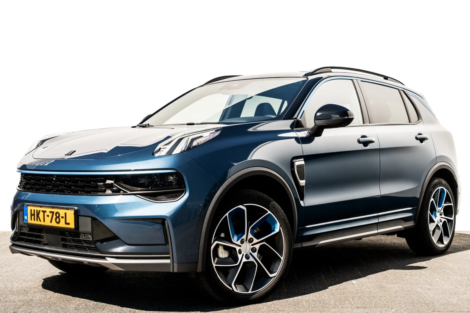 Lynk & Co 01 (2025) — foto 1