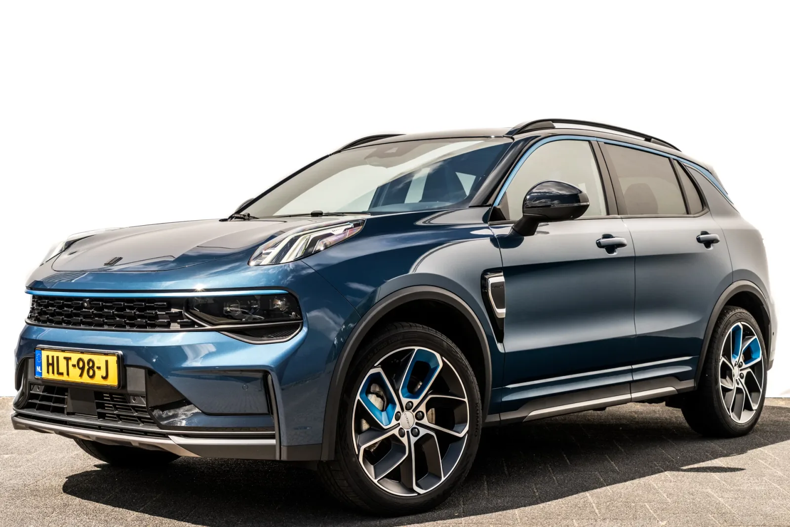 Lynk & Co 01 (2025) — foto 1