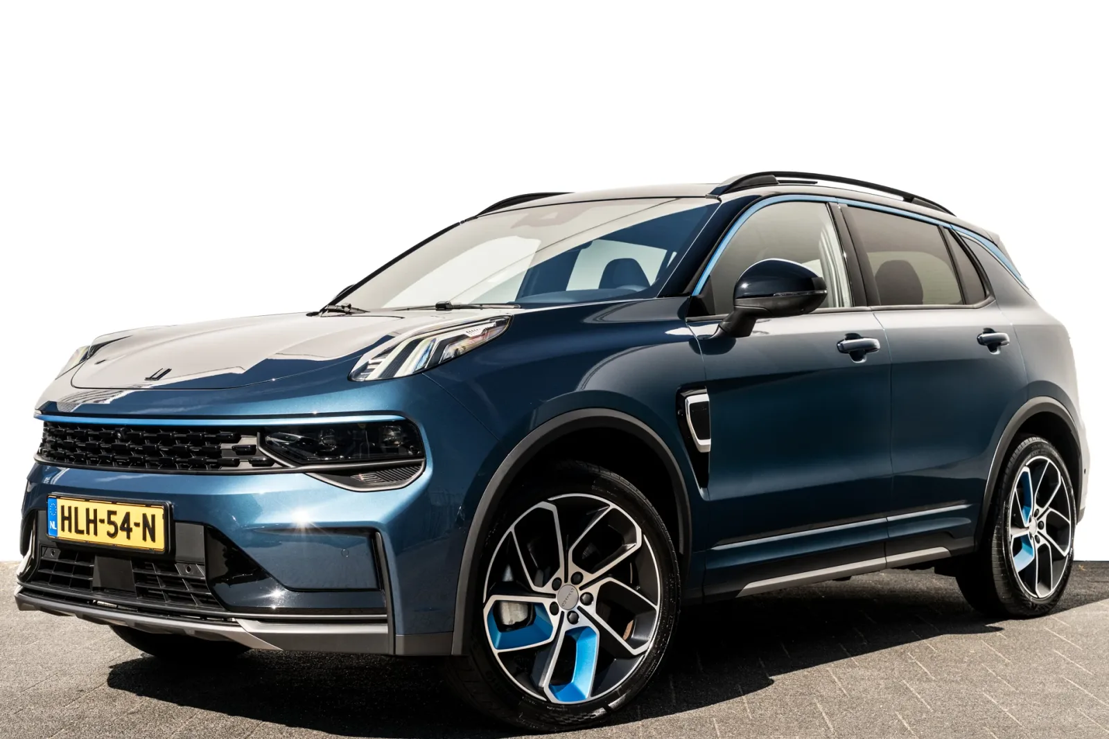 Lynk & Co 01 (2025) — foto 1