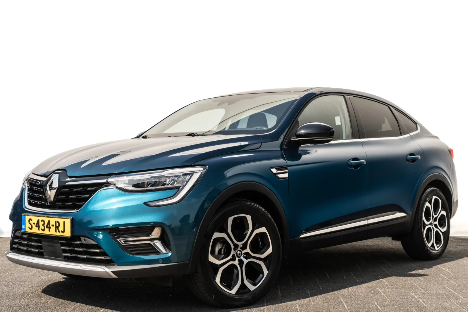 Renault Arkana (2021) — foto 1