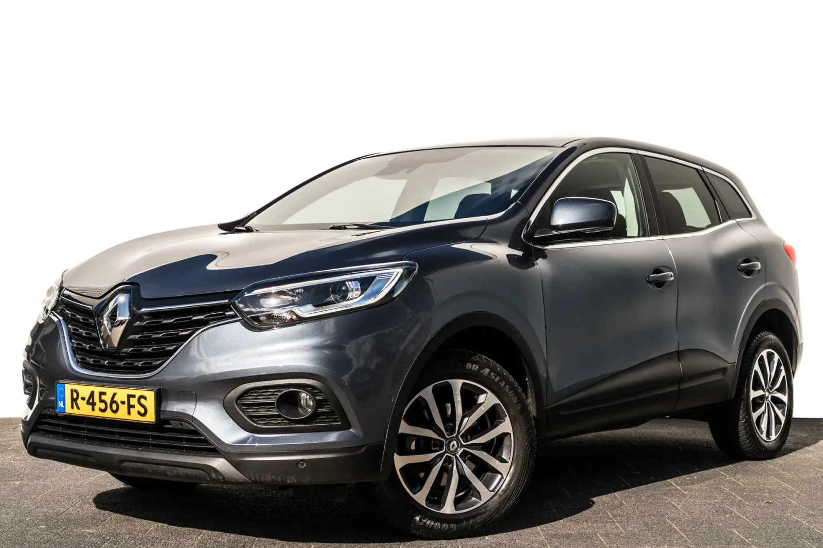 Renault Kadjar (2021) — foto 1