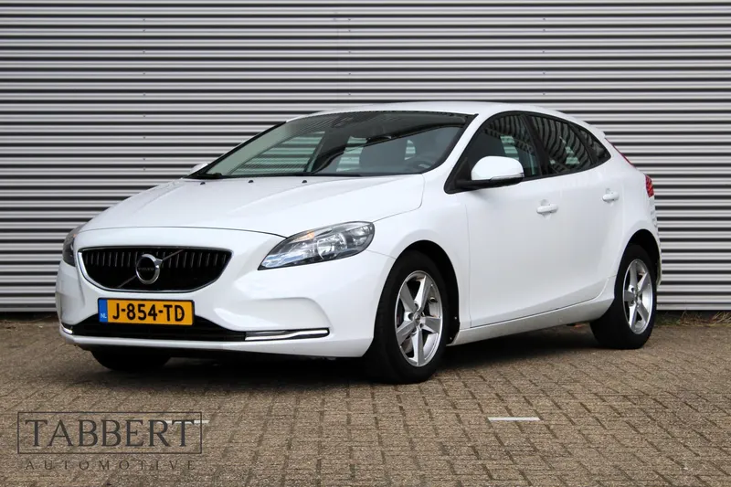 Volvo V40 (2017)