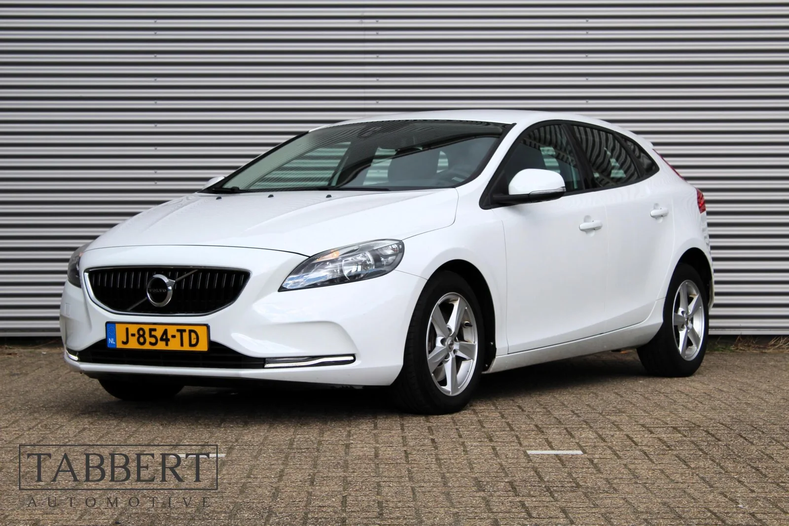Volvo V40 (2017) — foto 1