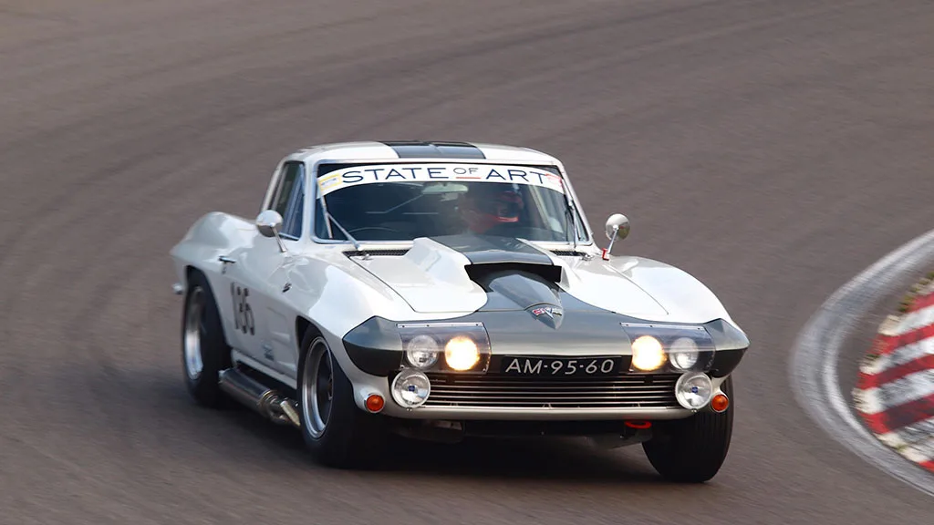 Chevrolet Corvette (1964) — foto 1