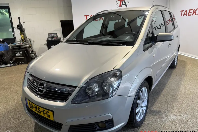 Opel Zafira (2007)
