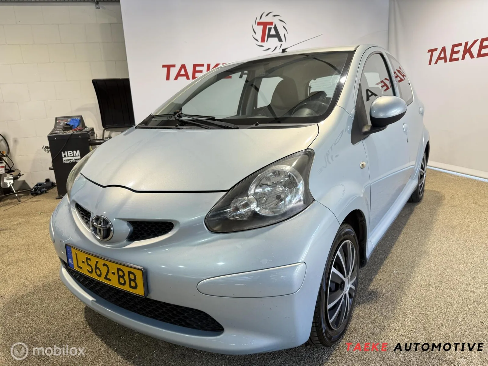 Toyota Aygo (2005) — foto 1
