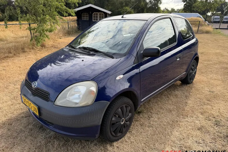 Toyota Yaris (1999)