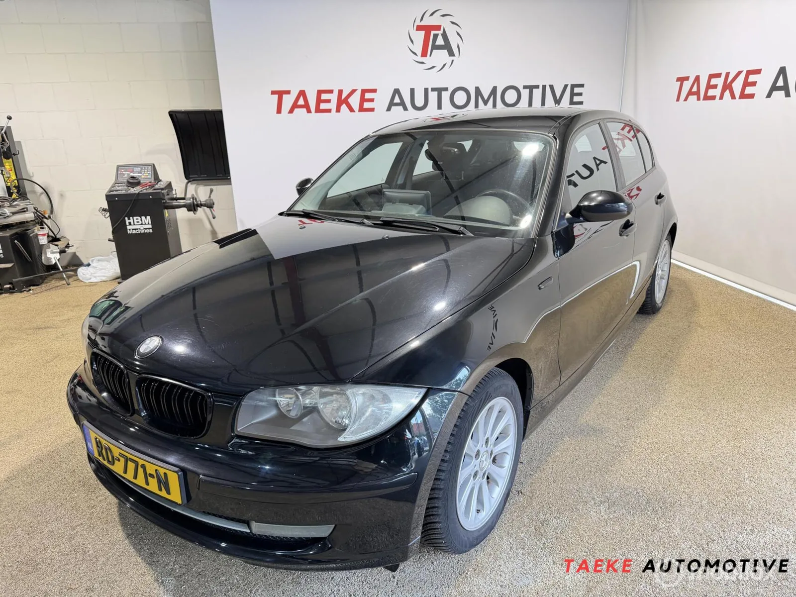 BMW 1-Serie (2007) — foto 1