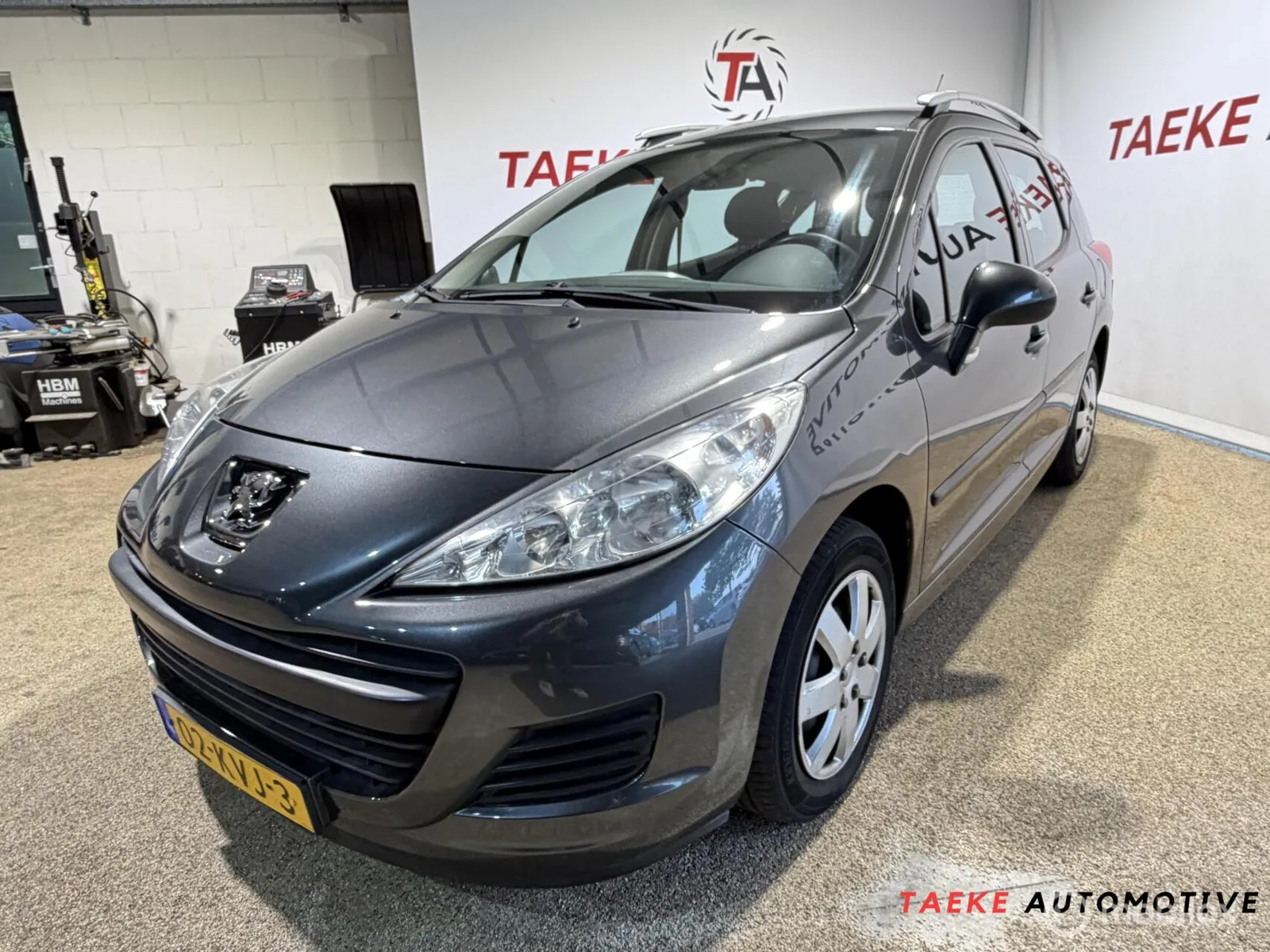 Peugeot 207 (2010) — foto 1