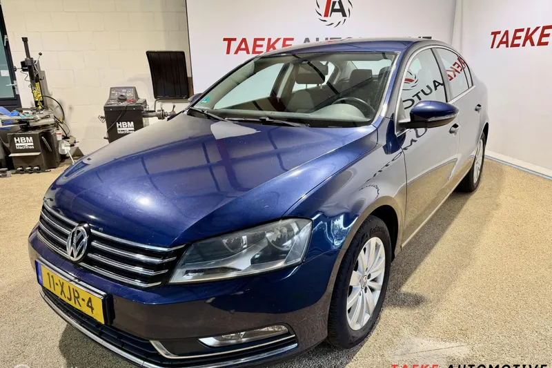 Volkswagen Passat (2012)