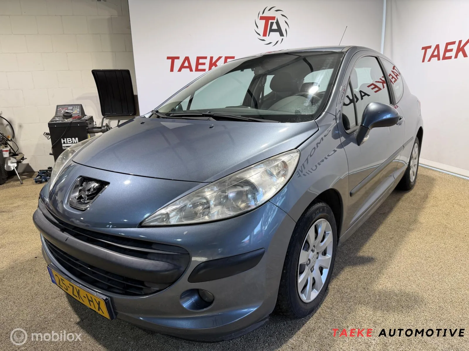 Peugeot 207 (2008) — foto 1