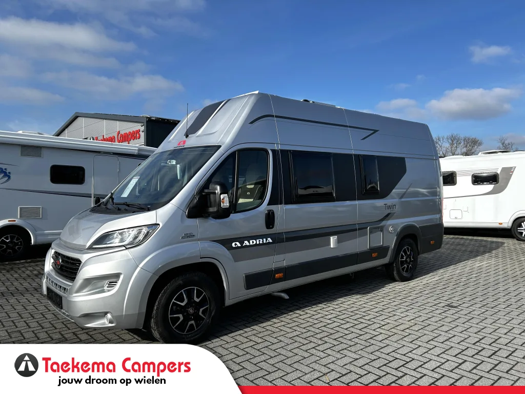 Adria Twin (2015) — foto 1
