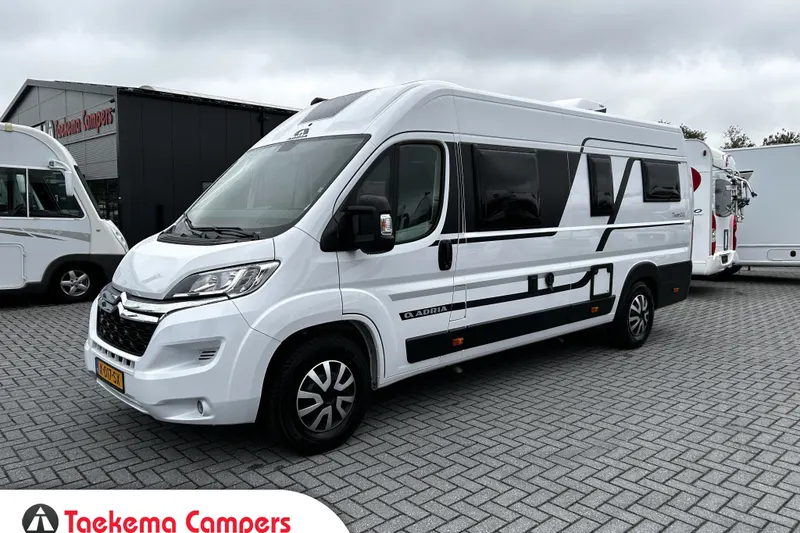 Adria Twin (2022)