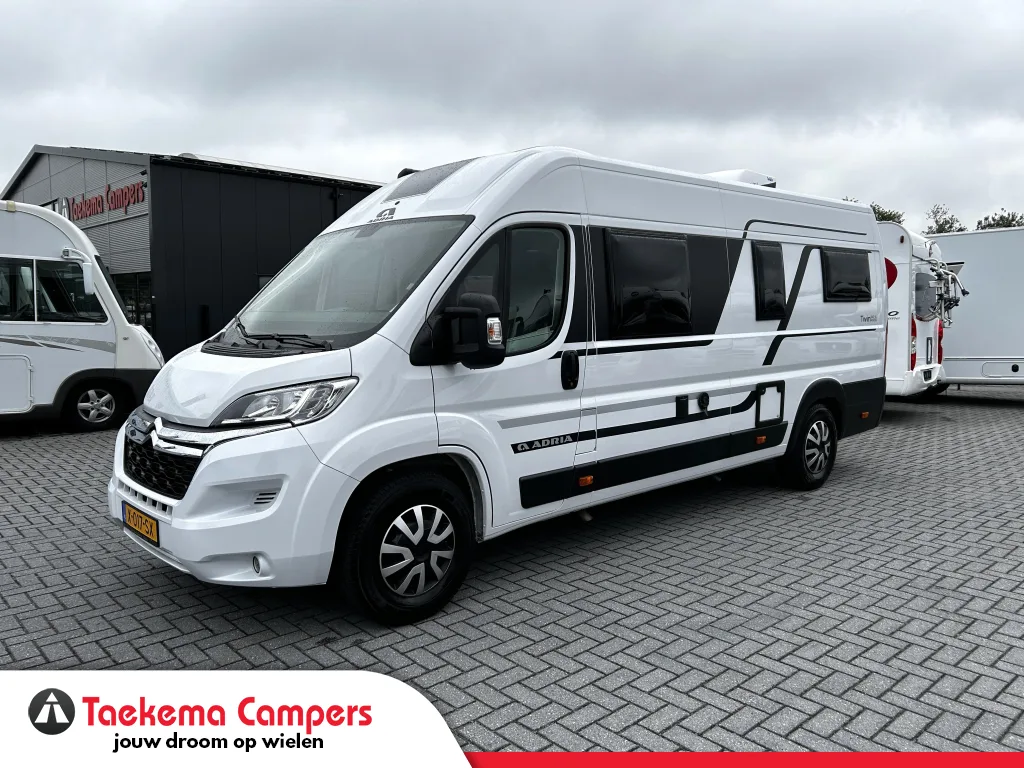 Adria Twin (2022) — foto 1
