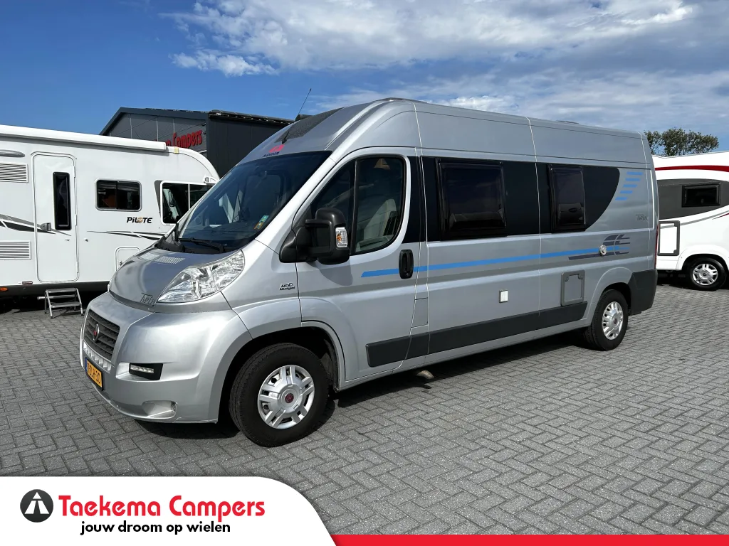 Adria Twin (2010) — foto 1