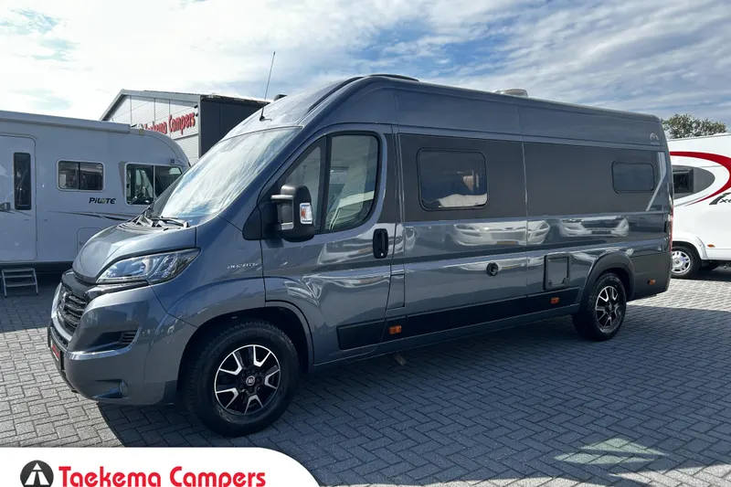 Mooveo Mooveo van (2021)